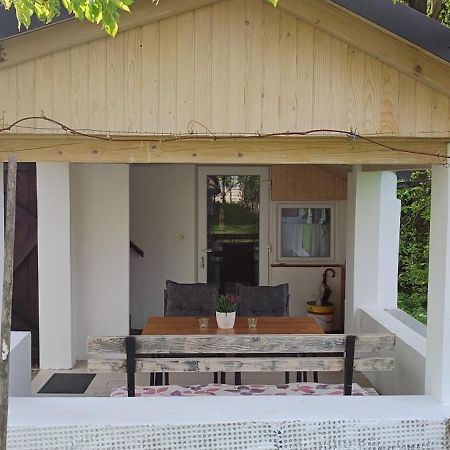 Guesthouse ANKL Lesce  Eksteriør billede